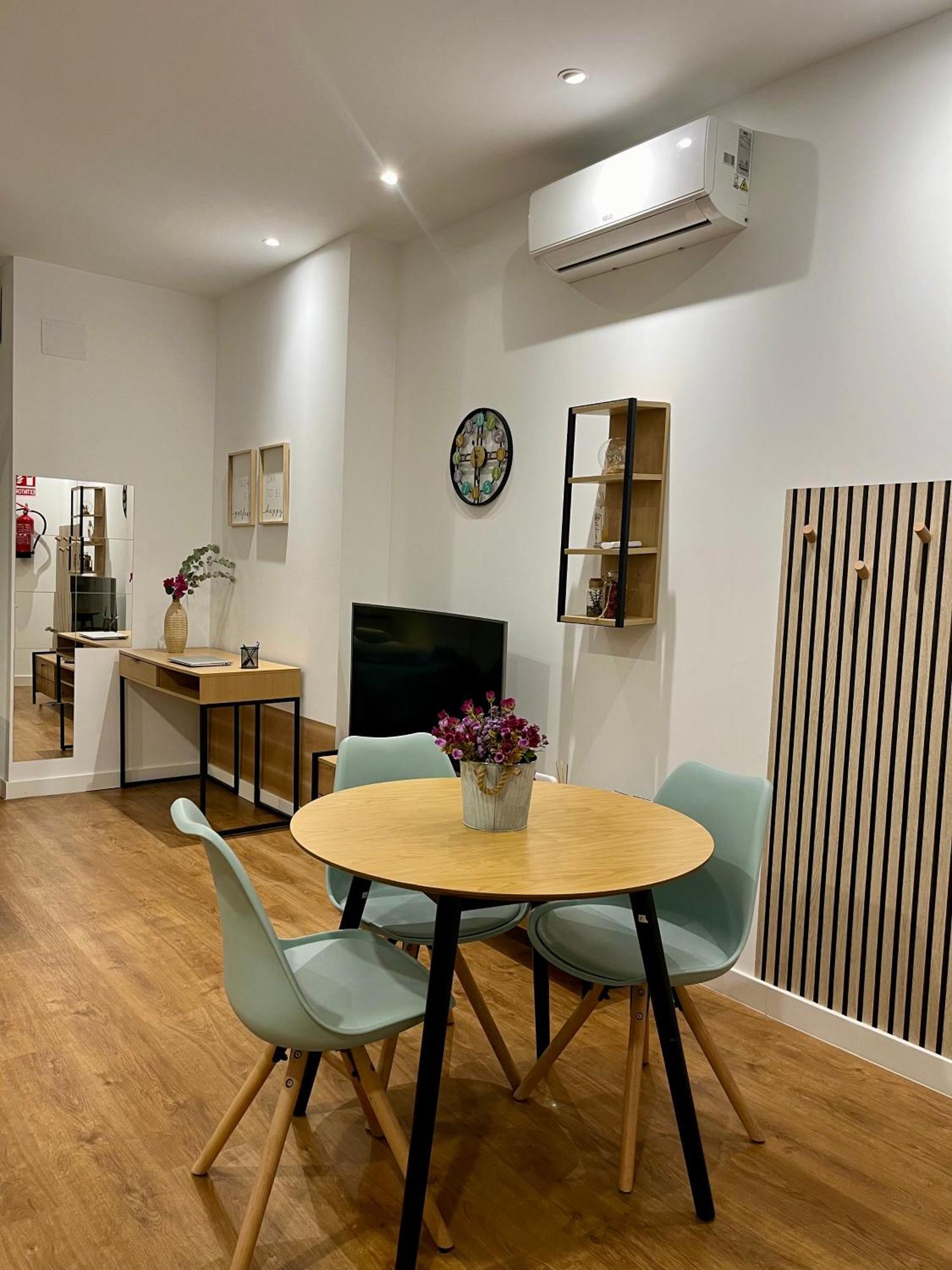 Apartament Moderno Estudio En Usera - A 15 Minutos Del Centro Madrid